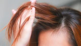 الشعر يحتاج إلى عناية خاصة خلال الصيف