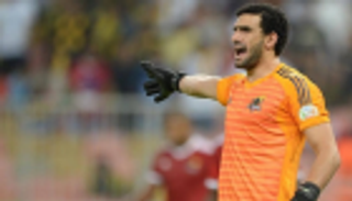 عواد يودع زملاءه في الوحدة بكلمات مؤثرة