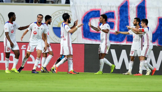 لاعبو الشارقة