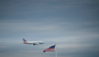 واشنطن تعلق جميع رحلات الطيران إلى فنزويلا