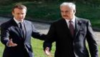 الرئاسة الفرنسية: ماكرون يلتقي حفتر  في باريس الأسبوع المقبل