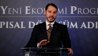 وزير المالية التركي بيرات البيرق