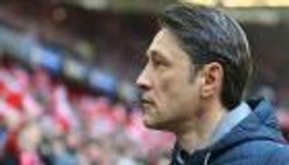 بايرن يفقد نجميه أمام فرانكفورت في مواجهة حسم البوندسليجا