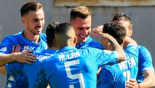 نابولي الإيطالي