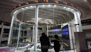 بورصة طوكيو تفتح على ارتفاع