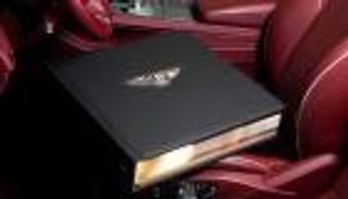 "بينتلي" تحتفل بمئويتها بطرح كتاب جديد بـ260 ألف دولار