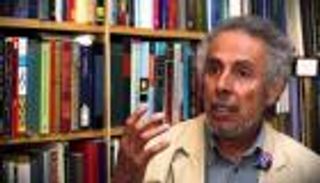 وفاة الشاعر العراقي فوزي كريم عن 74 عاما