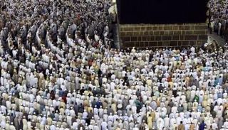 السعودية تصدر أكثر من 7.2 مليون تأشيرة عمرة - أرشيفية