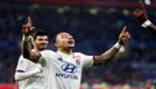 ليون يكتسح كاين ويضمن المشاركة في دوري الأبطال