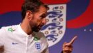 جاريث ساوثجيت يحرض كبار إنجلترا على نجومهم الأجانب