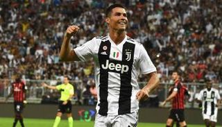كريستيانو رونالدو مهاجم يوفنتوس