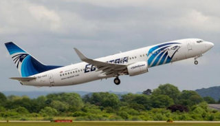 إحدى طائرات أسطول مصر للطيران - أرشيفية