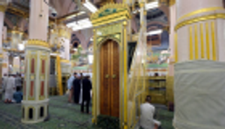 الروضة الشريفة.. قطعة من الجنة في المسجد النبوي