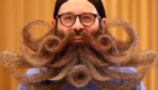  بالصور.. أغرب الشوارب واللحى في مسابقة عالمية ببلجيكا