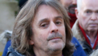 وفاة الفرنسي نيلدا فرنانديس صاحب أغنية "مدريد"