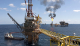 "كارلايل" تبحث بيع 25% بمشروع لتصدير النفط الأمريكي