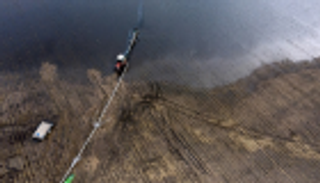 الزراعة الأمريكية بين مطرقة الكوارث الطبيعية وسندان الحرب التجارية