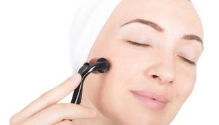 الديرما رولر.. نصائح وتحذيرات لاستخدام آمن