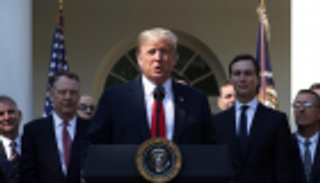 ترامب: الرسوم الجمركية على السلع تدفع الشركات لمغادرة الصين