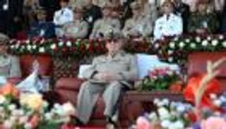 46 نقابة ومنظمة أهلية تدعو الجيش الجزائري إلى الحوار 