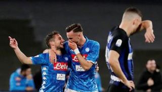 من مباراة نابولي وإنتر ميلان