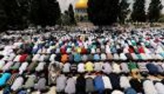 ترجمة خطبة الجمعة بالمسجد الأقصى للغة الإشارة في رمضان