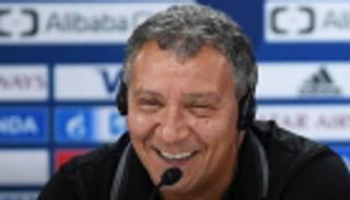 تين كات يقلل من أهمية مباراة الوحدة أمام اتحاد جدة