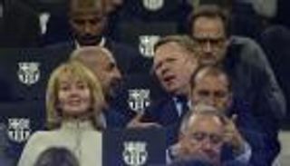 كومان يحذر برشلونة من فالنسيا