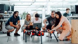 روبوتات جديدة من فيسبوك