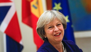 رئيسة الوزراء البريطانية تيريزا ماي