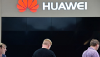 مؤسس هواوي: الولايات المتحدة "تسيء تقدير قوة" شركتنا