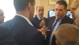 نواب الحزب الحاكم بالجزائر يطالبون رئيس البرلمان بالاستقالة الفورية