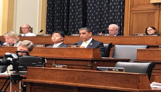 عضو الكونجرس الأمريكي أدريانو إسبيلات