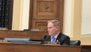 عضو بالكونجرس: تركيا تشعل الأزمة السورية وعليها تغيير سلوكها 