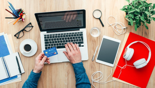 العروض الرقمية مثل إجراء المعاملات البنكية عبر الإنترنت صارت مهمة