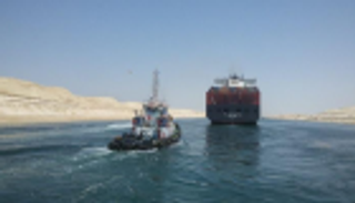 قناة السويس تسجل رقما قياسيا جديدا في تاريخها
