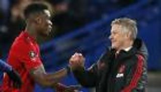 سولسكاير يحفز بوجبا للبقاء مع يونايتد بقرار جديد