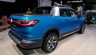 شركات السيارات تتخلى عن 38 ألف موظف 