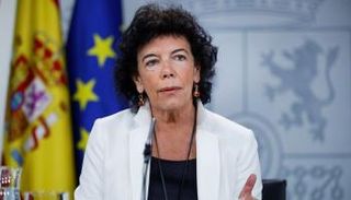 إيزابيل سيلا الناطقة باسم الحكومة الإسبانية 