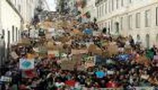 آلاف الطلاب في البرتغال يطالبون بمواجهة أزمة المناخ