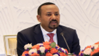 آبي أحمد مهنئا إريتريا بعيد الاستقلال: سنعمل على توطيد العلاقات