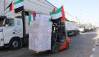 "خليفة الإنسانية" توزع آلاف الطرود الغذائية على أهالي غزة