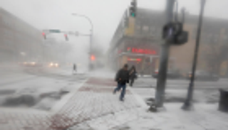 توقعات بسيول جارفة وارتفاع قياسي بدرجات الحرارة في أمريكا