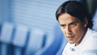 سيموني إنزاجي   