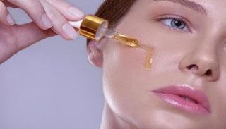 السيروم.. لبشرة نضرة خالية من البثور