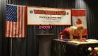 بالصور.. كندية تدخل موسوعة جينيس بـ260 دقيقة "بلانك"