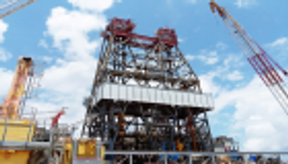 النفط يرتفع إلى 69 دولارا بدعم تخفيضات أوبك