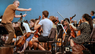 فرقة موسيقية شبابية تسعى لمد الجسور بين واشنطن وهافانا