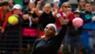 سيرينا ويليامز تتأهل للدور الثاني في رولان جاروس