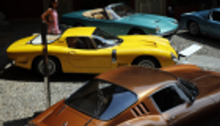 بالصور.. معرض "بحيرة كومو" بإيطاليا يضم أندر السيارات على وجه الأرض